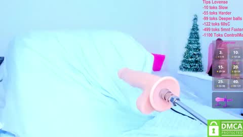 Snapshot of noehmi13 chatting on 12.18.24 NhAndrea online show from 12.18.24