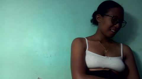 noellah online show from 03.11.25