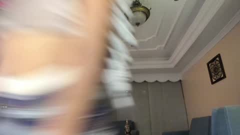  In instagram dayhannanoemi online show from 01.18.26