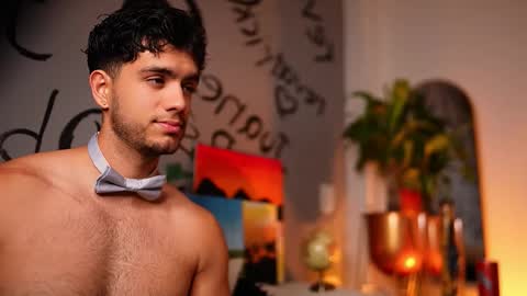 Snapshot of noha_miler chatting on 11.03.25 kevin online show from 11.03.25