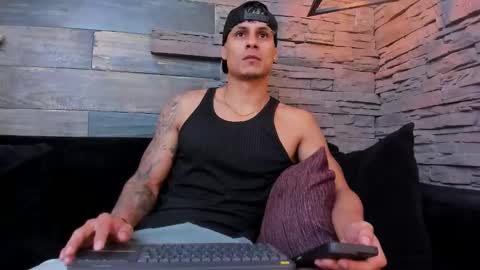 nohanhunter online show from 12.18.25