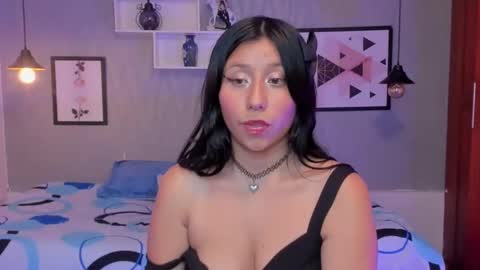  Nohemi   online show from 02.18.25