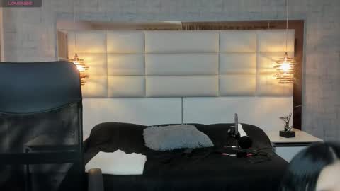  Nohemi   online show from 09.20.25