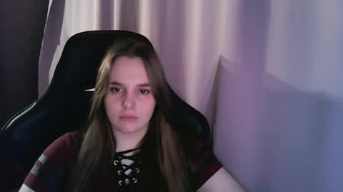 Snapshot of noir_ember_ chatting on 09.17.25 noir_ember_ online show from 09.17.25