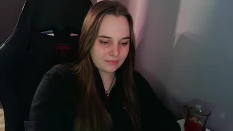 Snapshot of noir_ember_ chatting on 10.10.25 noir_ember_ online show from 10.10.25