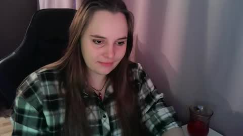 Snapshot of noir_ember_ chatting on 10.11.25 noir_ember_ online show from 10.11.25