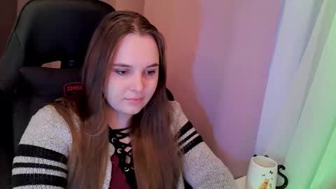 Snapshot of noir_ember_ chatting on 11.11.25 noir_ember_ online show from 11.11.25