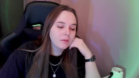 Snapshot of noir_ember_ chatting on 11.23.25 noir_ember_ online show from 11.23.25