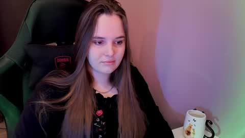 Snapshot of noir_ember_ chatting on 11.27.25 noir_ember_ online show from 11.27.25