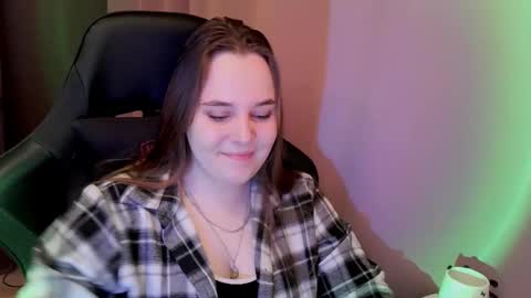 Snapshot of noir_ember_ chatting on 11.29.25 noir_ember_ online show from 11.29.25