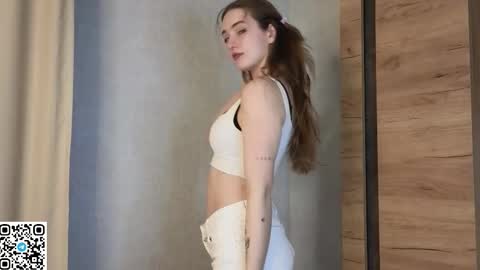 Snapshot of noirastrya chatting on 02.26.26 Sophie online show from 02.26.26