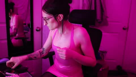 Nolynn online show from 03.11.26