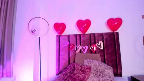 Snapshot of nora_dasilva chatting on 02.15.25 Nora Da Silva online show from 02.15.25