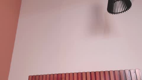 Snapshot of nora_dasilva chatting on 09.29.25 Nora Da Silva online show from 09.29.25