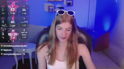 Nora online show from 01.07.25