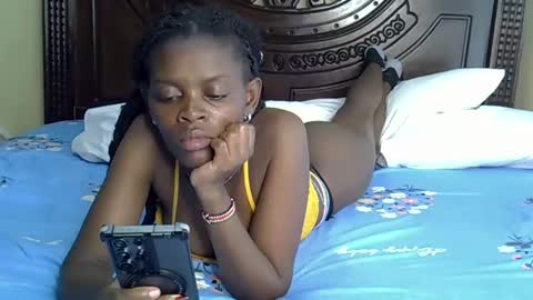 norah_pure online show from 09.16.25