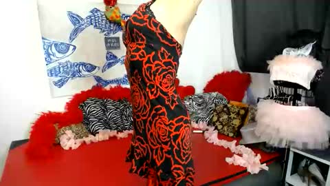 Snapshot of noraohgreys chatting on 02.16.26 Nora online show from 02.16.26