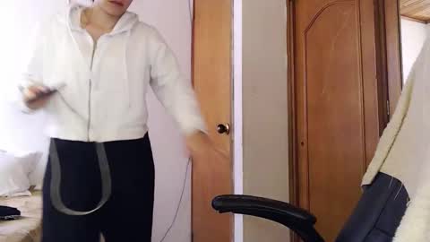 noreen_ online show from 02.10.26