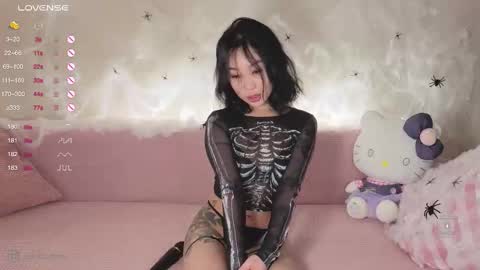 eva online show from 10.30.25