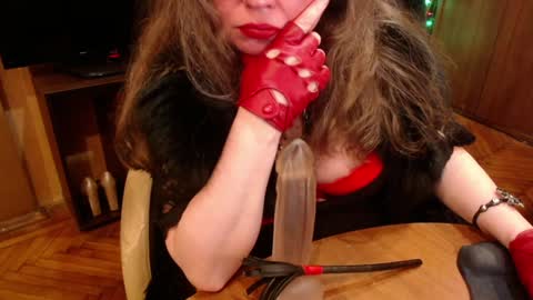 miss Tress online show from 12.01.24