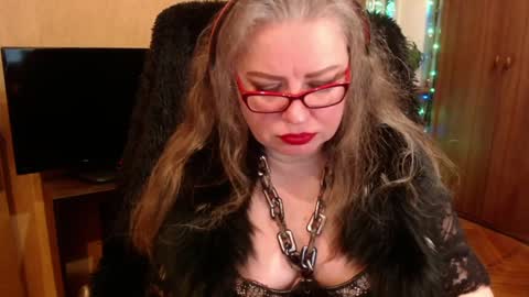 miss Tress online show from 12.07.24