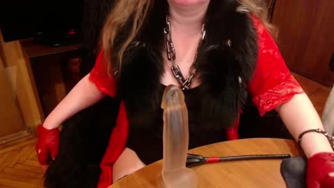 miss Tress online show from 03.07.25