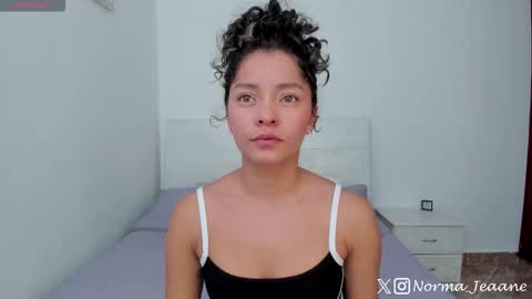 Snapshot of norma_jeaane chatting on 11.25.25 Norma Jeaane online show from 11.25.25