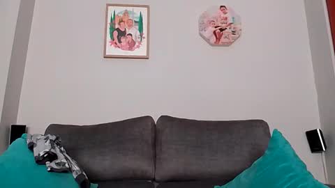 Snapshot of normalito42 chatting on 01.08.26 NORMALITO online show from 01.08.26