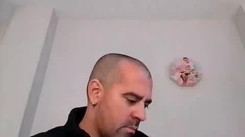 Snapshot of normalito42 chatting on 01.13.26 NORMALITO online show from 01.13.26