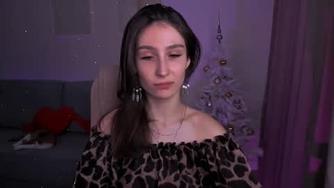 Hazel online show from 01.21.25