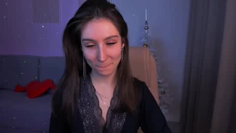 Hazel online show from 02.20.25