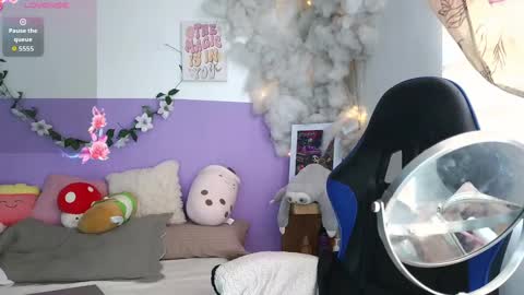 Snapshot of northly chatting on 09.23.25 NORTH online show from 09.23.25