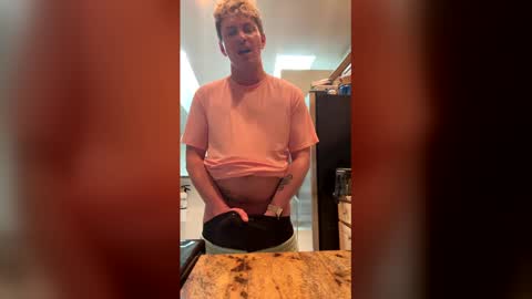 Snapshot of northofsouth_xxx chatting on 04.12.26 northofsouth_xxx online show from 04.12.26