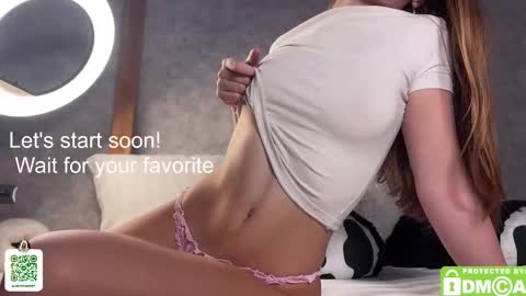 Snapshot of notecarret chatting on 10.30.25 notecarret online show from 10.30.25