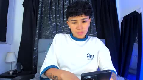 Snapshot of nova_sex1 chatting on 12.10.24 nova online show from 12.10.24