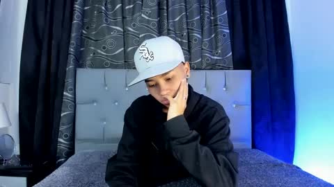 Snapshot of nova_sex1 chatting on 12.28.24 nova online show from 12.28.24