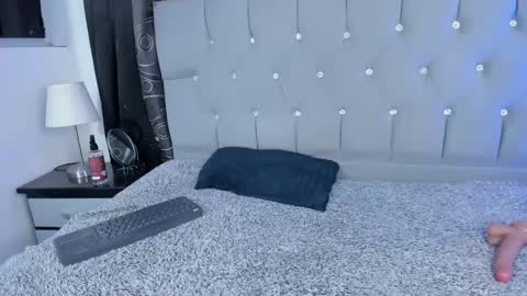 Snapshot of nova_sex1 chatting on 02.07.25 nova online show from 02.07.25