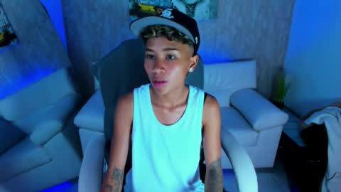 Snapshot of nova_sex1 chatting on 11.12.25 nova online show from 11.12.25