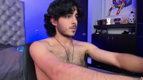 Snapshot of novacry chatting on 12.18.24 Nova online show from 12.18.24