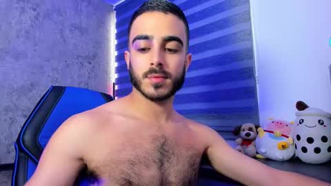 Snapshot of novacry chatting on 10.06.25 Nova online show from 10.06.25