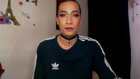 Snapshot of novanyx11 chatting on 09.26.25 Nova... online show from 09.26.25