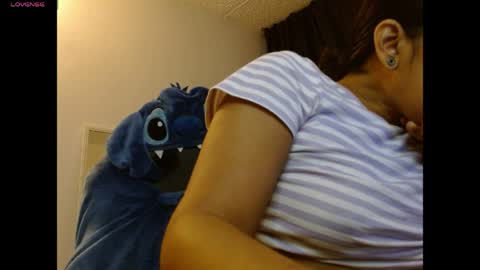 Snapshot of novaperotti chatting on 05.28.26 novaperotti online show from 05.28.26