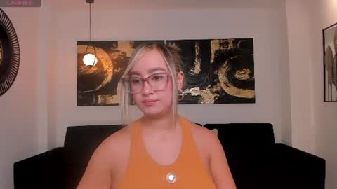 Nova Sinclair online show from 07.22.26