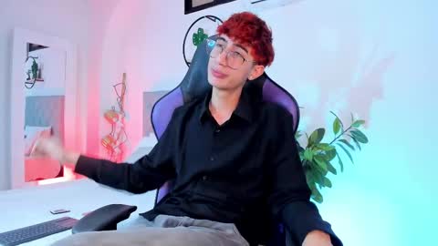 Snapshot of novawheeler chatting on 03.03.25 Nova online show from 03.03.25