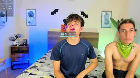 Snapshot of novaybrian chatting on 10.17.25 NovayBrian online show from 10.17.25