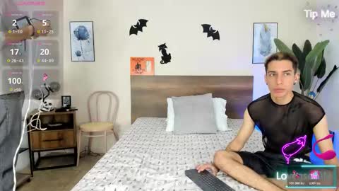 Snapshot of novaybrian chatting on 10.24.25 NovayBrian online show from 10.24.25