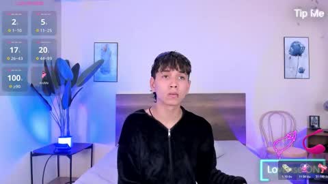 Snapshot of novaybrian chatting on 11.15.25 NovayBrian online show from 11.15.25