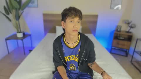 Snapshot of novaybrian chatting on 11.23.25 NovayBrian online show from 11.23.25