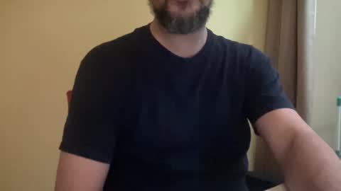 novio_muyalto online show from 11.11.25