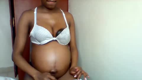 happie online show from 09.21.25